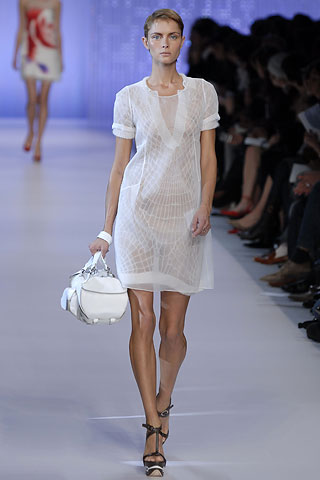 ��� ������ � ����� ������ ������������ ���������� ��������� ����� ������ �� Celine (�����)